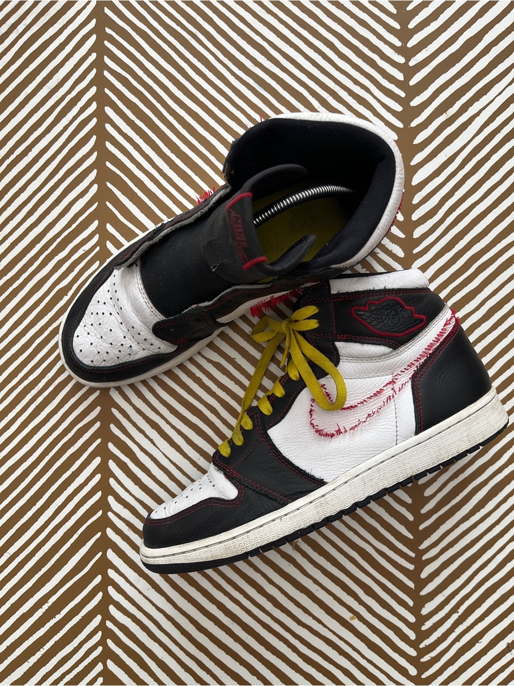 Nike Air Jordan 1 High Retro OG ‘Defiant’ (10)
